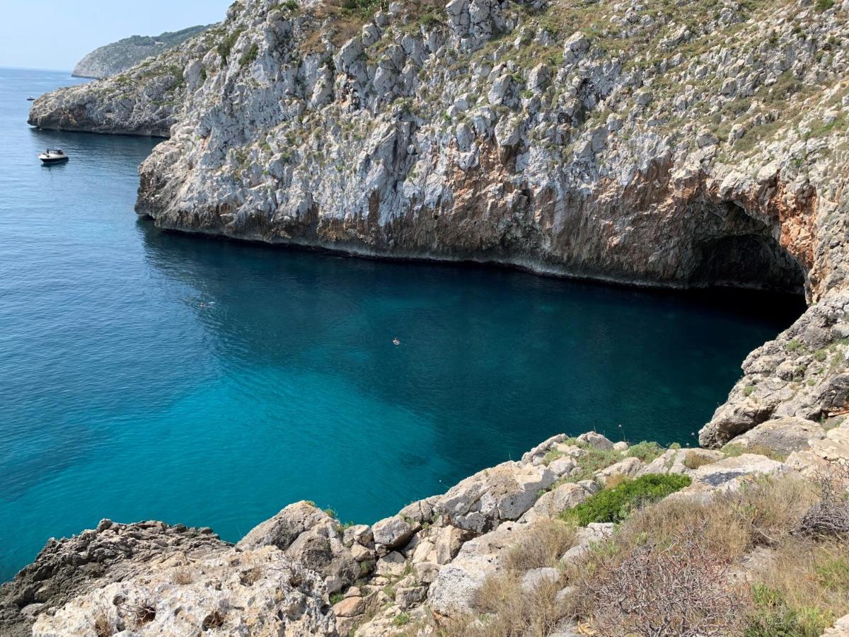 Le Liame Antico Trullo Villa Gagliano del Capo Kültér fotó